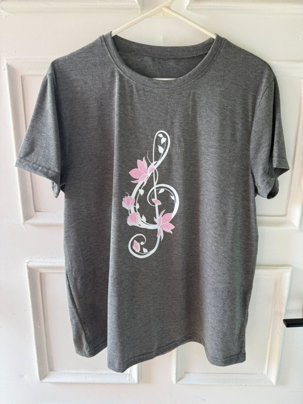 Floral Treble Clef XL T Shirt Heather Gray Pink Music Graphic Tee